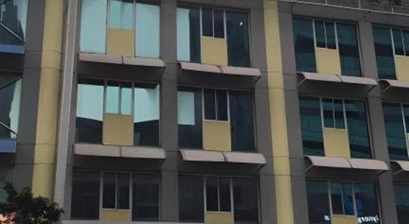 Hotel City Comfort Inn Puchong Exteriör bild